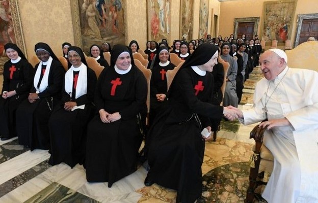 Papież przyjął siostry posługujące chorym
