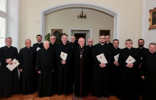 Zmiany personalne duchowieństwa w archidiecezji warszawskiej