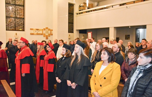We Mszy św. uczestniczyło środowisko akademickie kieleckich uczelni