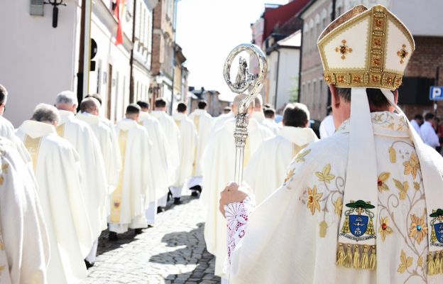 Pełnomocnik diecezji tarnowskiej dementuje 
