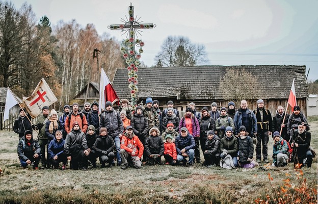 Uczestnicy rajdu w Suszce