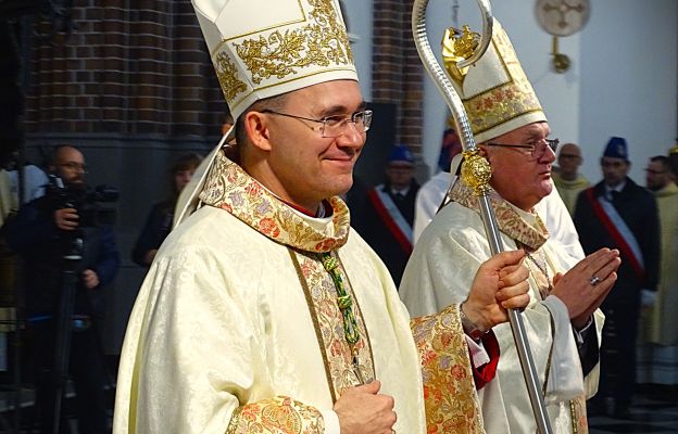 Nuncjusz Apostolski podczas sakry biskupiej ks. Sztajerwalda: Dzięki biskupom każdy ma pewność, że otrzyma w Kościele prawdę i łaskę
