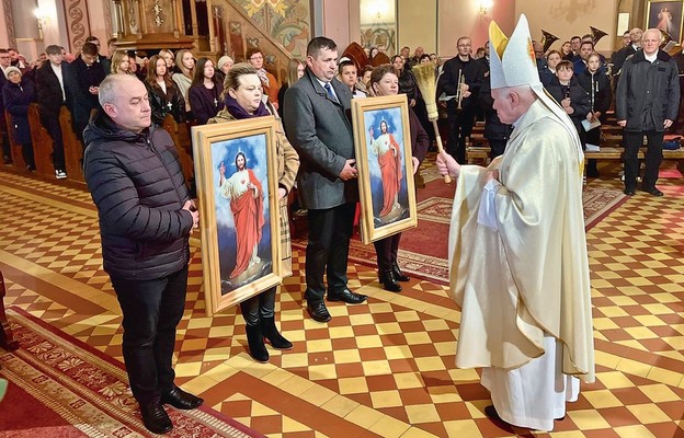 Wędrujące Serce Pana Jezusa w rodzinach jest czasem błogosławionym