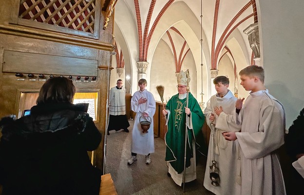 Nowe brzmienie sędziwych organów