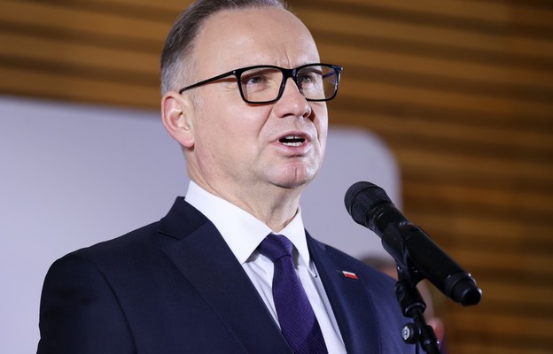 Prezydent Andrzej Duda skierował do TK ustawę o mowie nienawiści