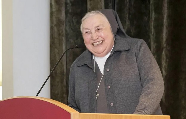 s. Yvonne Reungoat