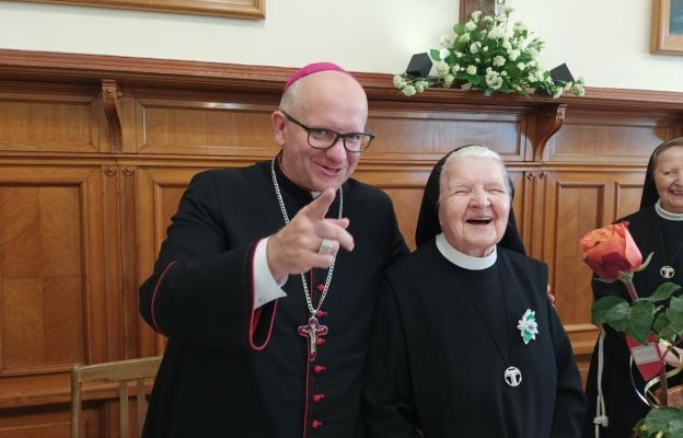 Ołdrzychowice Kłodzkie. Wdzięczność za dar powołania